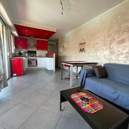 Superbe 2 Pieces Appartement A 5Min De La Mer Free Wifi Et Parking نيس المظهر الخارجي الصورة